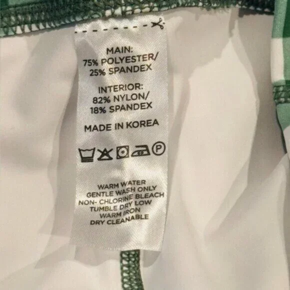 Tuckernuck NEW Sport Trellis Gingham Green White Biker Athletic 6" Short Size XL